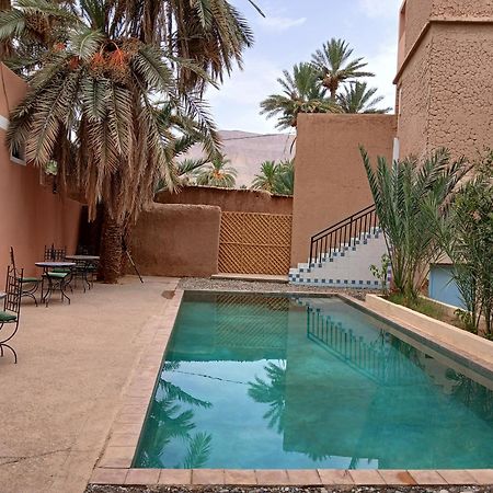 Au Jardin De Tamnougalt Hotel Agdz Exterior photo